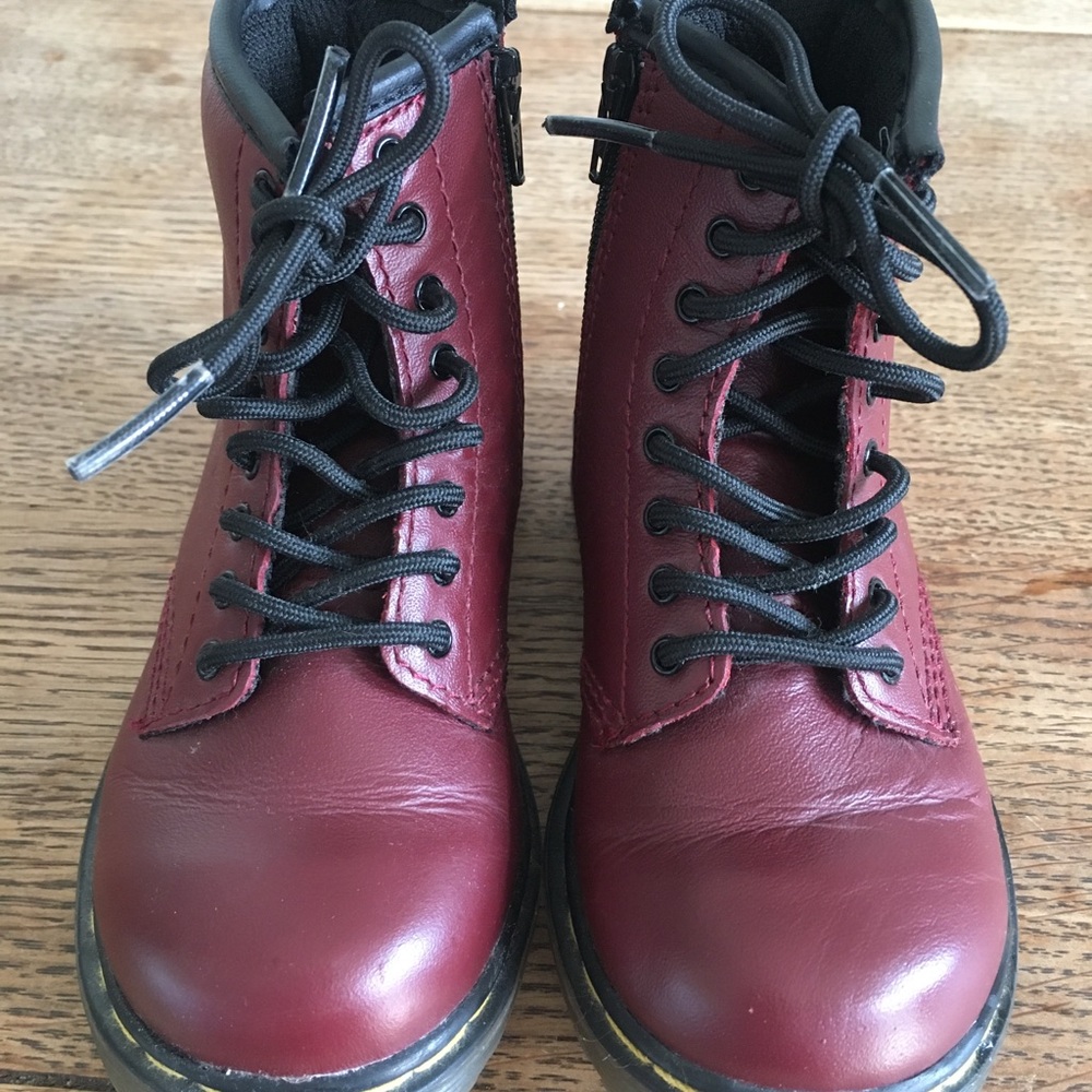 Dr. Martens Kids Boots in Burgundy